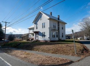 7 Ramsdell St, Warren, MA 01083