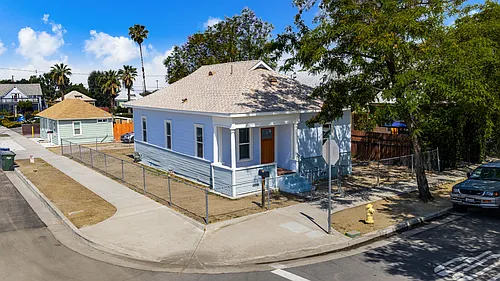 1003 Alta St #B Photo 1