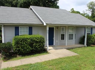 932 Granny White Rd, Clarksville, TN 37040