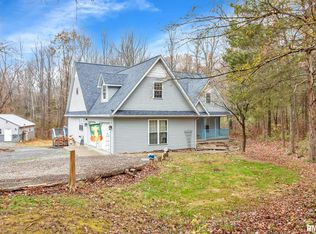 8034 Southfork Rd, Marion, IL 62959