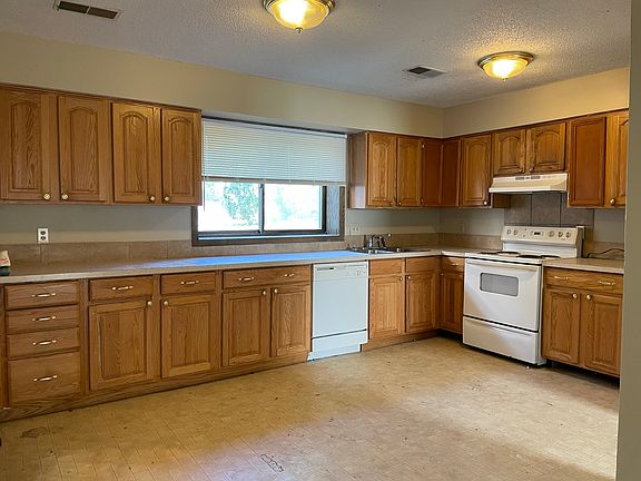 1766 Silver Bell - 3_09252022