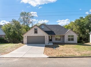 106 Derek Dr, Lexington, TN 38351