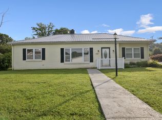 1710 Ridgeway Rd, Aberdeen, OH 45101