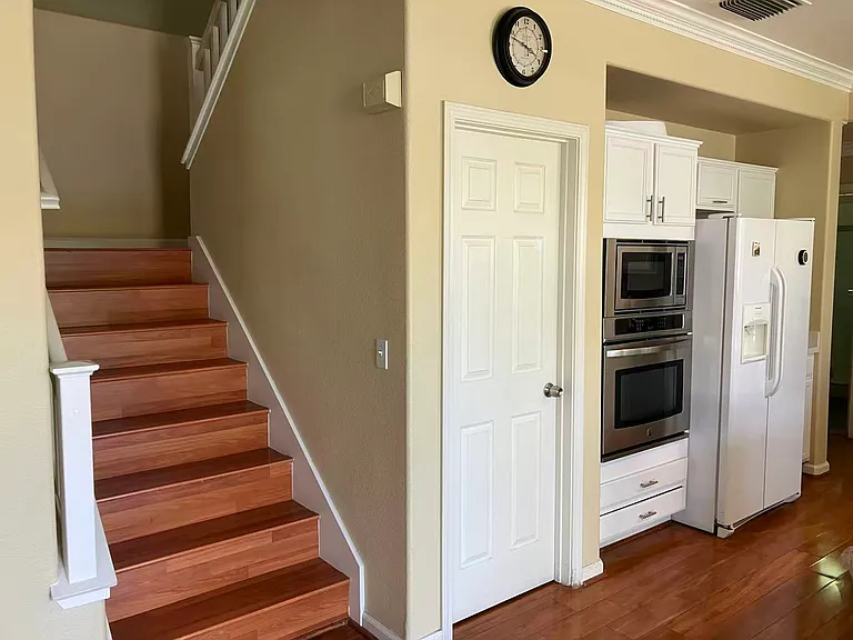 4594 Crabapple Ct — Photo 9