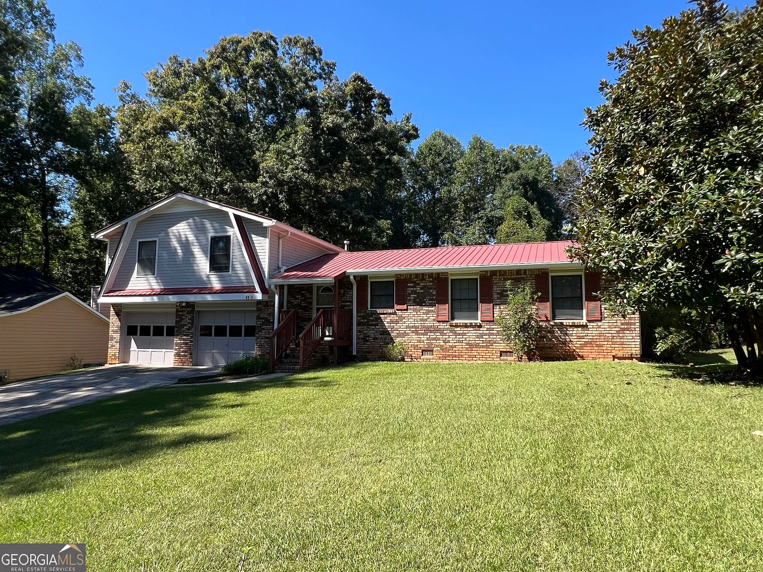 4 bed, 3.0 bath, 1611 sqft, $2,100 — Photo 4