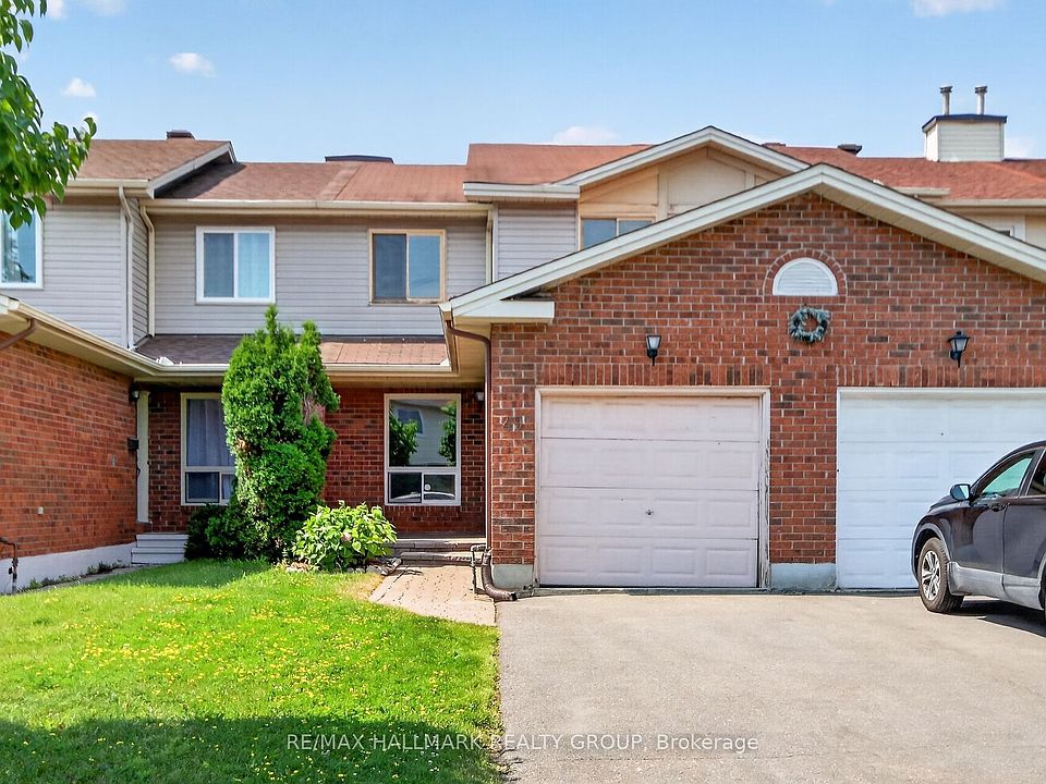 1st image of 49 Newport Cres