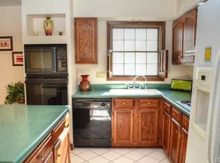502 Cedar Cove Ct, Ballwin, MO 63021
