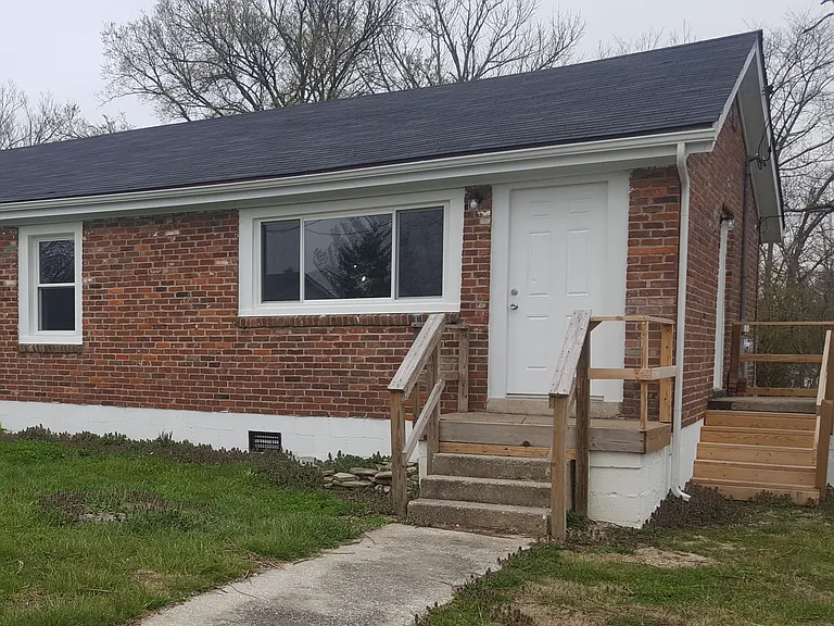 620 Millie Dr — Photo 1