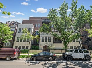 3823 N Ashland Ave #201, Chicago, IL 60613