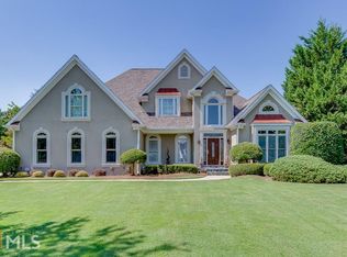 6610 Club View Ct, Flowery Branch, GA 30542