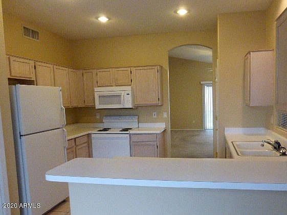 5th image of 61 N Del Pueblo Pl