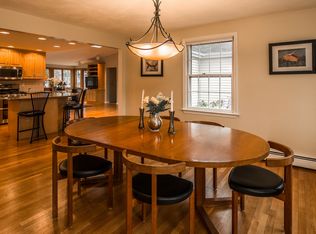 11 Longmeadow Rd, Westborough, MA 01581