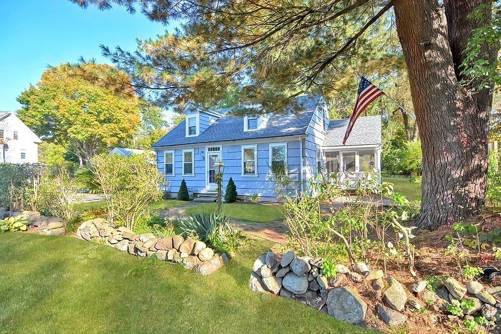 371 Mount Hope St, North Attleboro, MA 02760 Zillow