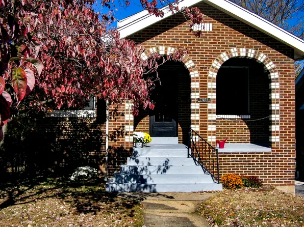 7421 Bruno Ave, Saint Louis, MO 63117