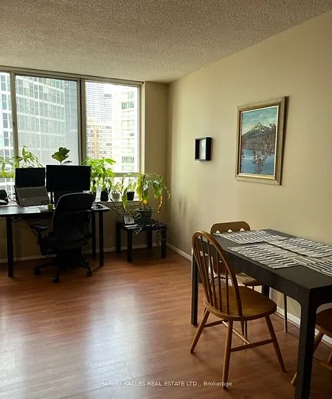 633 Bay St #1216 — Photo 7