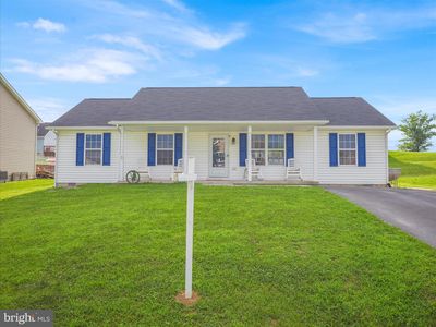 294 Dinali Dr, Martinsburg, WV, 25403