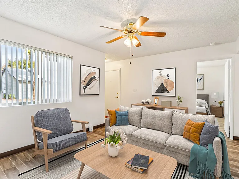 Sunrise in Chandler Apartments — Photo 39