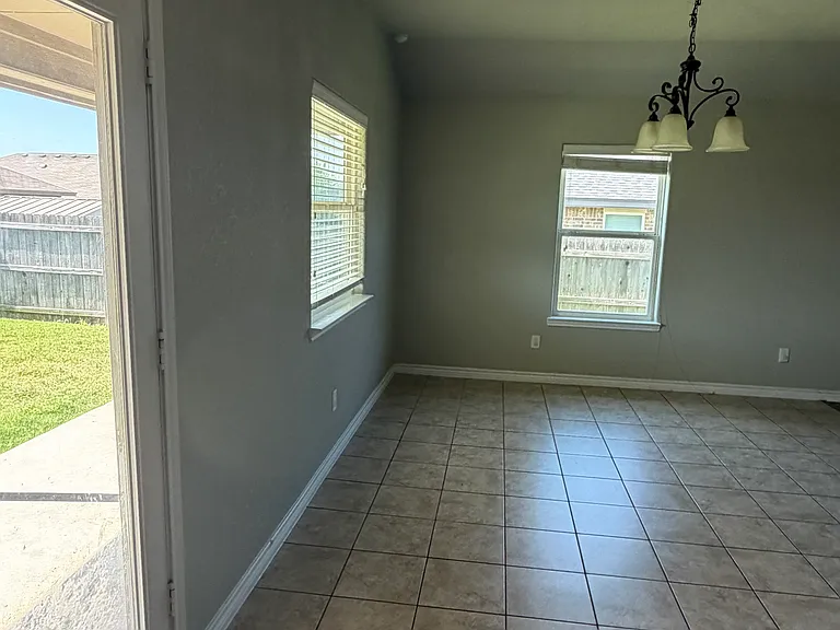 7206 Spirit Of The West Dr — Photo 18