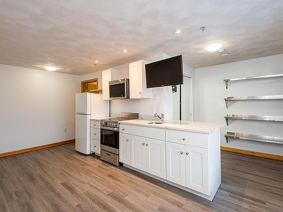 3rd image of 120 County Rd Unit 28