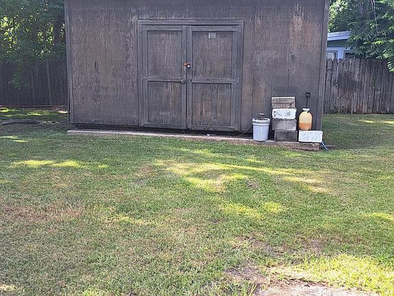 4th image of 3607 Belmede Dr