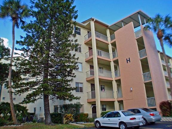 2nd image of 3739 Lake Bayshore Dr