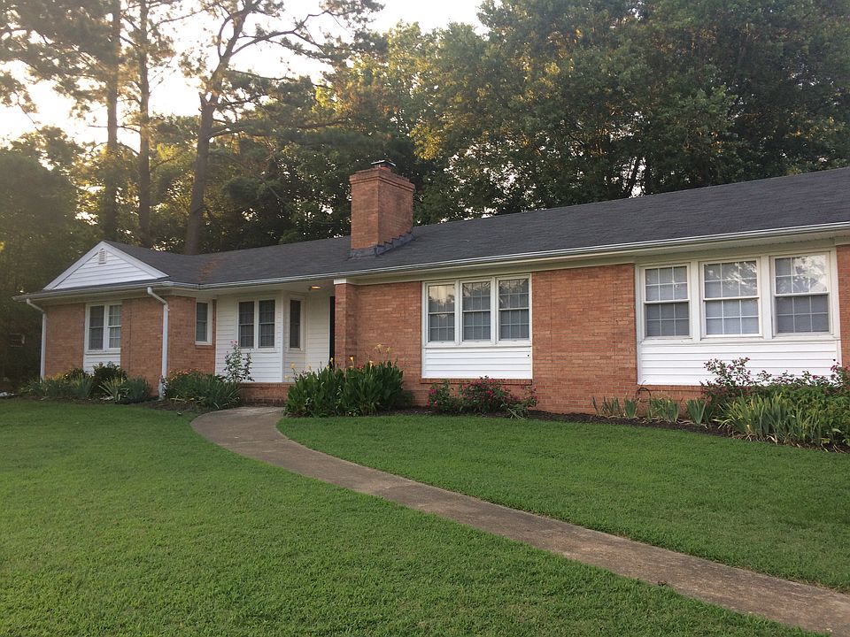 1st image of 101 Stanley Dr