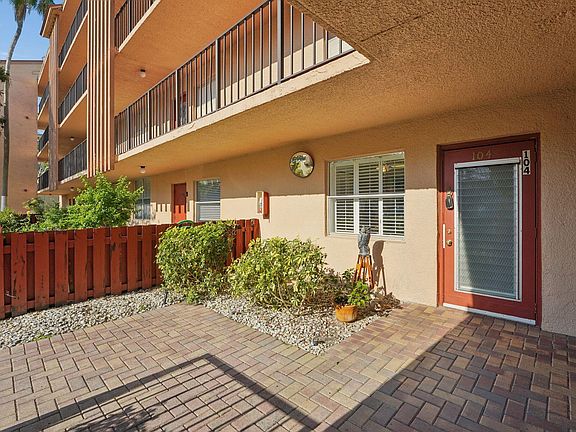 2nd image of 370 NW 76th Avenue #104