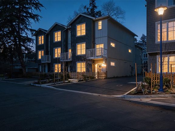 2nd image of 2770 Vantilburg Cres #108