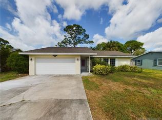 256 Poinciana St, Sebastian, FL 32958