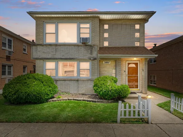 3807 Scoville Ave, Berwyn, IL 60402