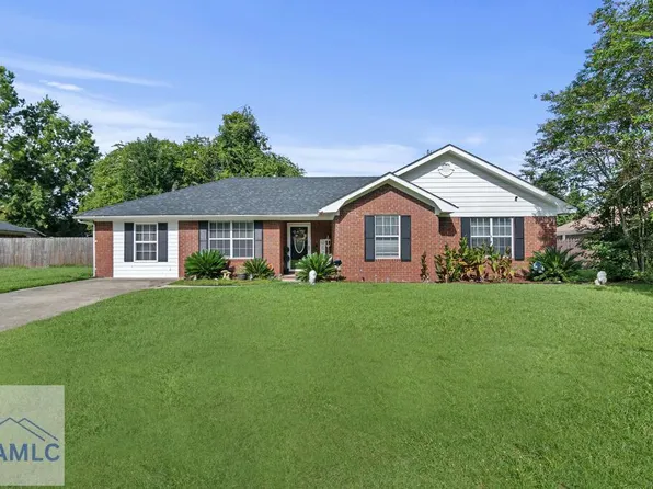 806 Hod Ln, Hinesville, GA 31313