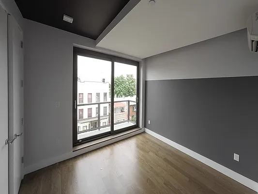 Rented by Cyberapts Management | media 23