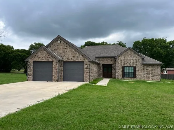 408 S Donehoo St, Kingston, OK 73439