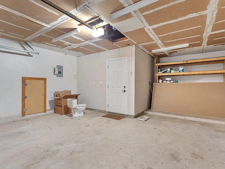 409 Cedar Mound Pass — Photo 3