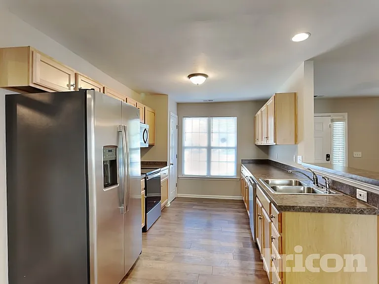 224 Barnevelder Dr — Photo 6