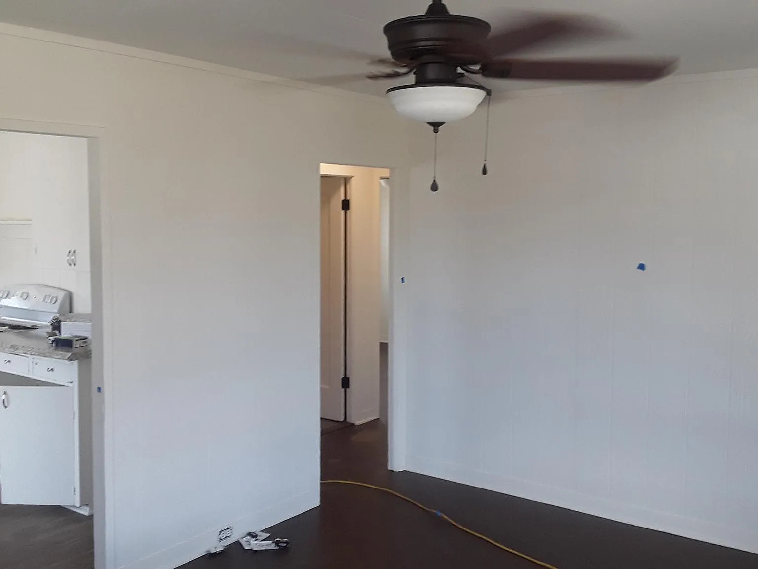 2 bed, 800 sqft, $2,200 — Photo 3
