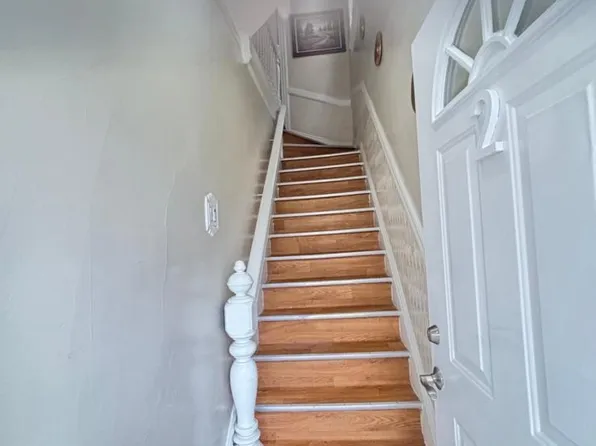 59 46th Street image 7 of 8