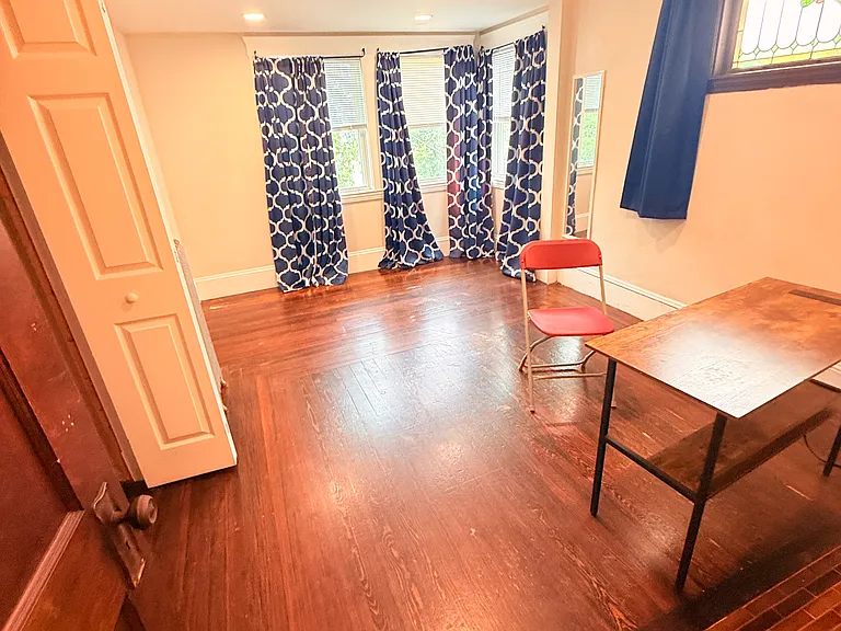 260 Boston Ave — Photo 7