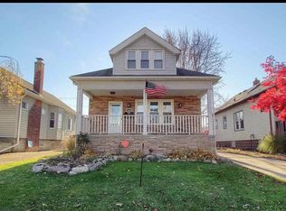 1595 Anita Ave Floor 1, Grosse Pointe, MI 48236