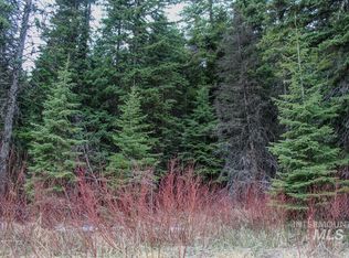 595 W Mountain Rd, Cascade, ID 83611