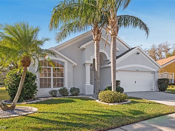 3rd image of 6829R Bouganvillea Crescent Dr