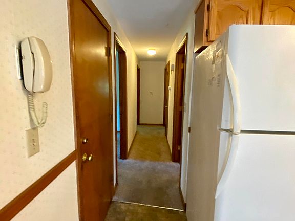 3rd image of 3 Gunstock Circle