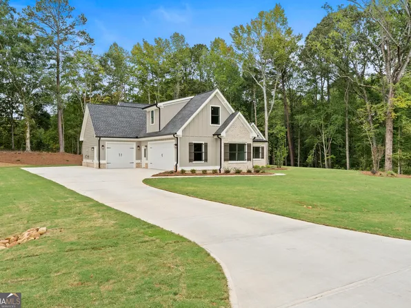 467 Lake Varner Dr, Covington, GA 30014