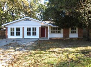 439 Depre St, Mandeville, LA 70448