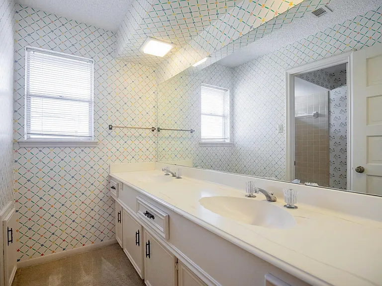 3903 Kiamesha Dr — Photo 28
