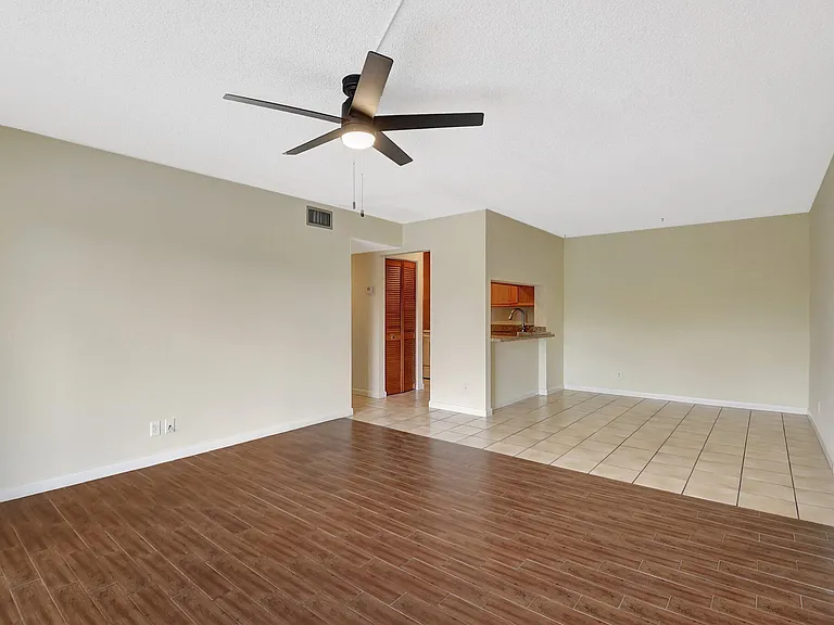 616 Sea Pine Way #C2 — Photo 13