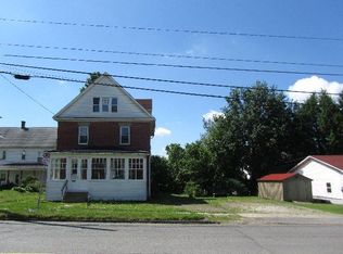 8 Hemlock Ave, Kane, PA 16735