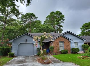 102 Bent Wood Cir, Conway, SC 29526