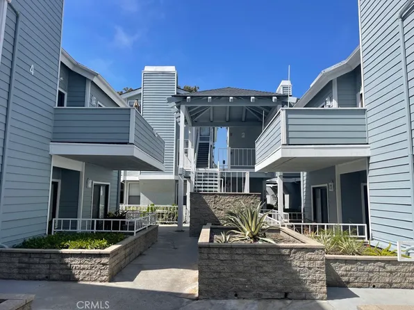 16960 Algonquin St #I-204, Huntington Beach, CA 92649