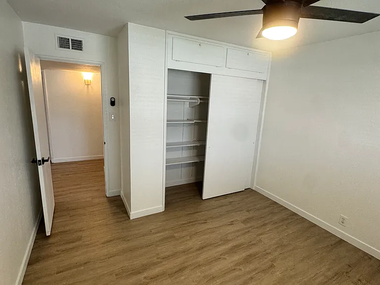 3140 N 6th Ave — Photo 14